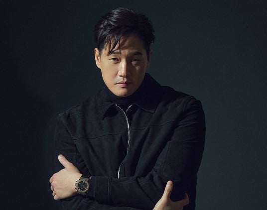 "Vigilante" Actor Yoo Ji-tae Interview "Justice? Actors Must Speak Through Their Acting"