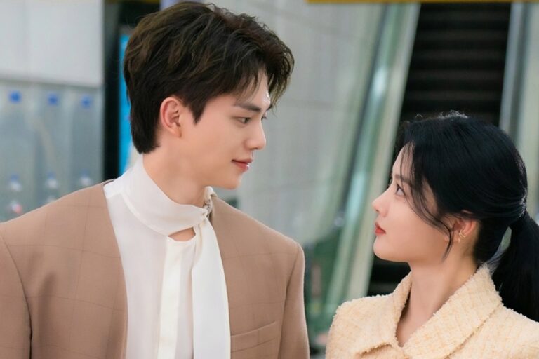 "My Demon" Episode 11 Stills: Song Kang and Kim Yoo Jung Blissfully Arrive At Work Together